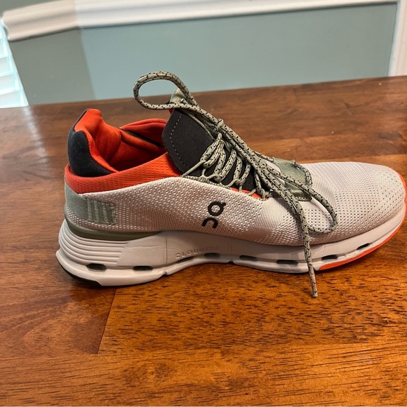 On Running On Cloudnova silver gray orange size women’s 8 - Picture 3 of 12